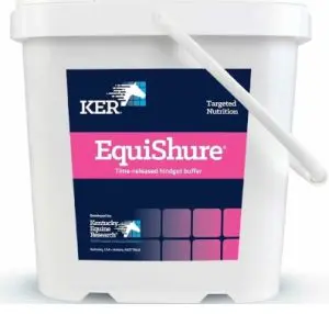 Gut supplement for horses to maintain a healthy microbiome environment and buffer the pH of the hindgut.